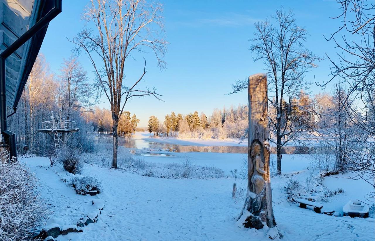 Romantic Spa Villa With Fireplace By The Lake Stjarnsund المظهر الخارجي الصورة