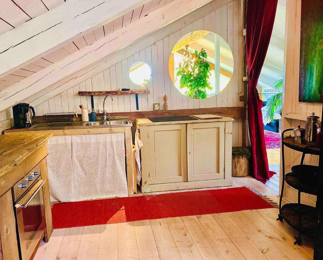 Romantic Spa Villa With Fireplace By The Lake Stjarnsund المظهر الخارجي الصورة