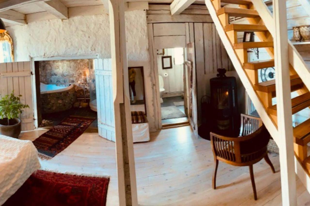 Romantic Spa Villa With Fireplace By The Lake Stjarnsund المظهر الخارجي الصورة